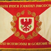 przod sztandaru kola nr 2